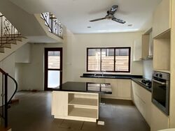 Sembawang Hills Estate (D20), Terrace #329935331